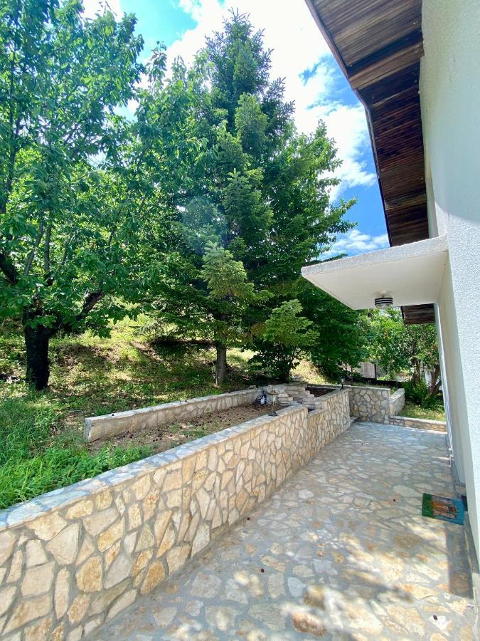 Guest House Ivano Mostar Exteriör bild